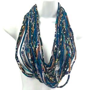 Dona Bela Shreds Shred Lite upcycled fabric necklace scarf boho jewelry NEW NWOT